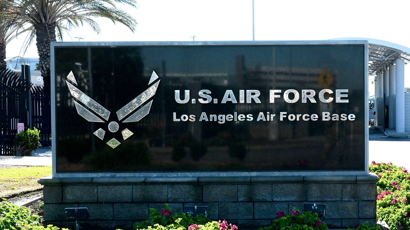 Los Angeles Air Force Base Base Directory
