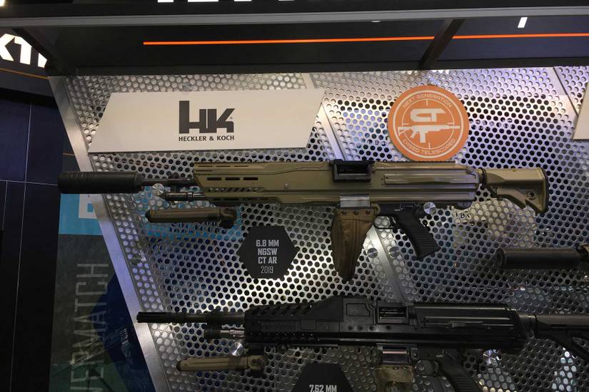 Bullpup or Belt-Fed? Prototypes for Army's Next-Gen Squad Weapons ...