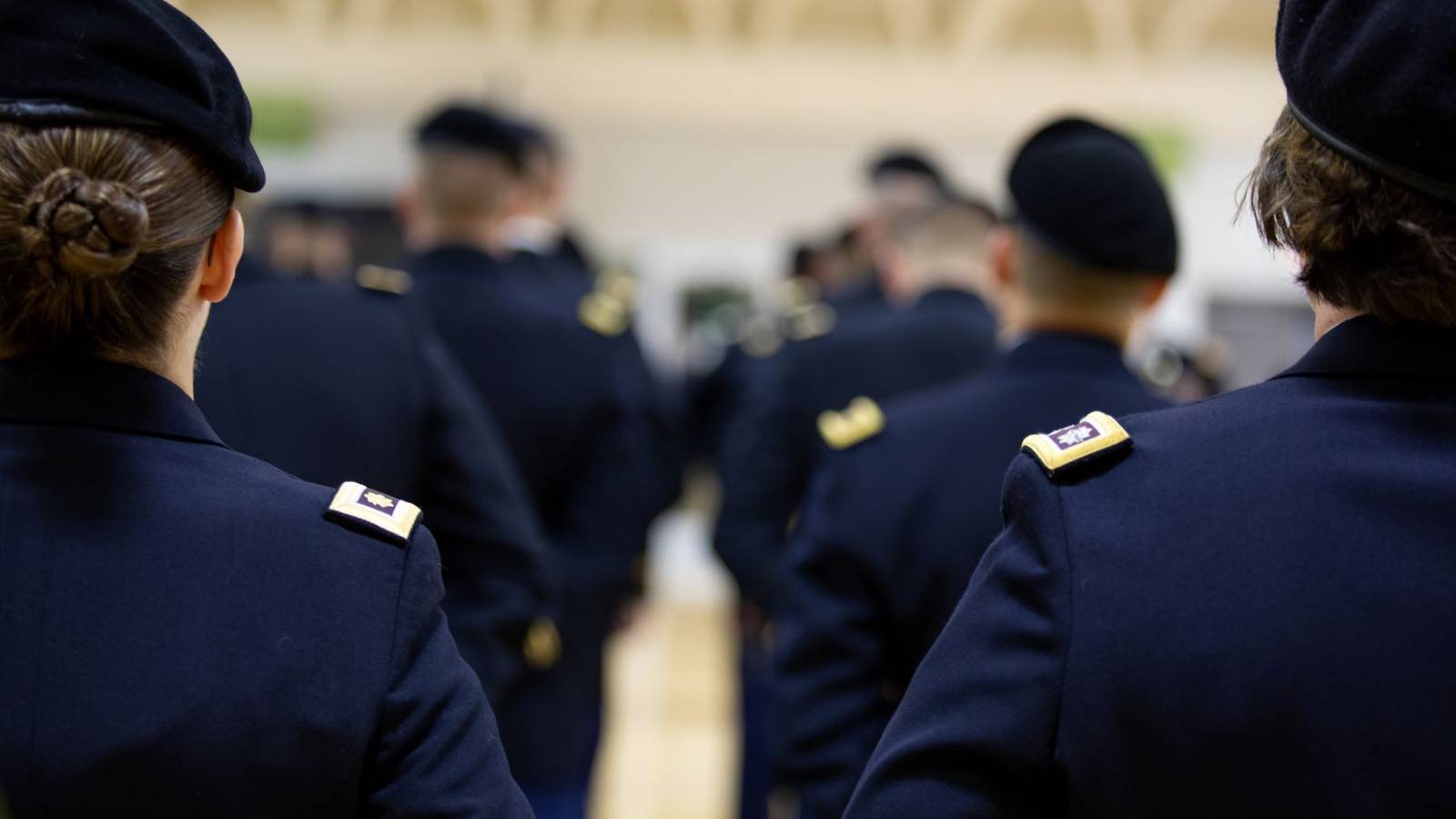 The Military Surveyed Troops on Extremist Activity Decades Ago. Here's ...