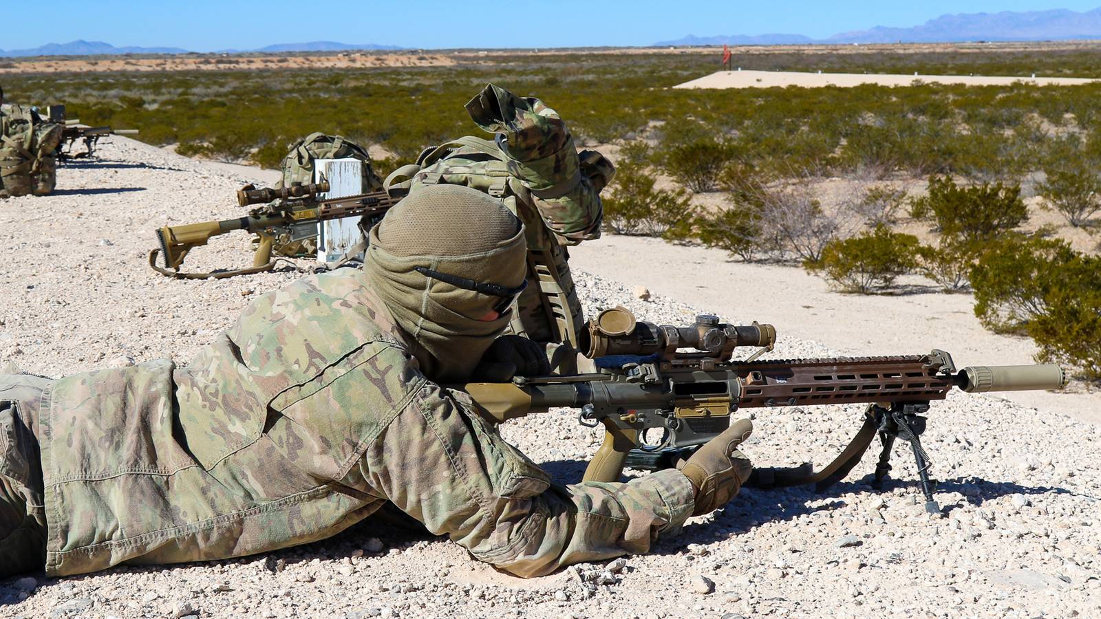 www.military.com