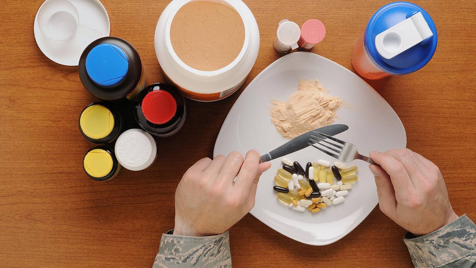The Pros and Cons of Dietary Supplements