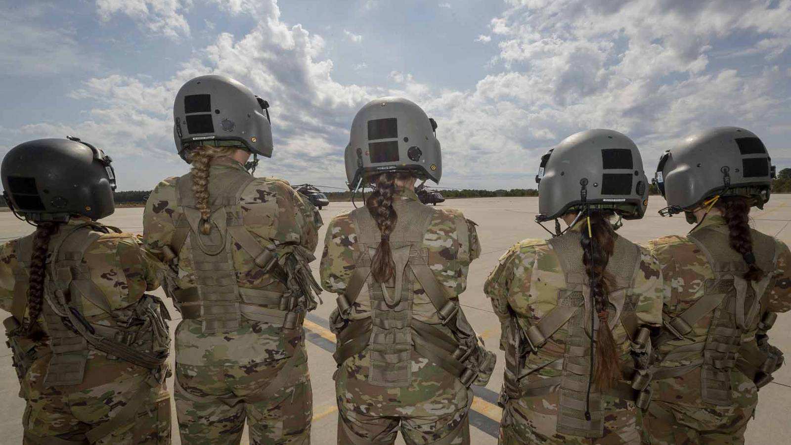 Surge of Female Enlistments Helped Drive Army Success in Reaching 2024 ...