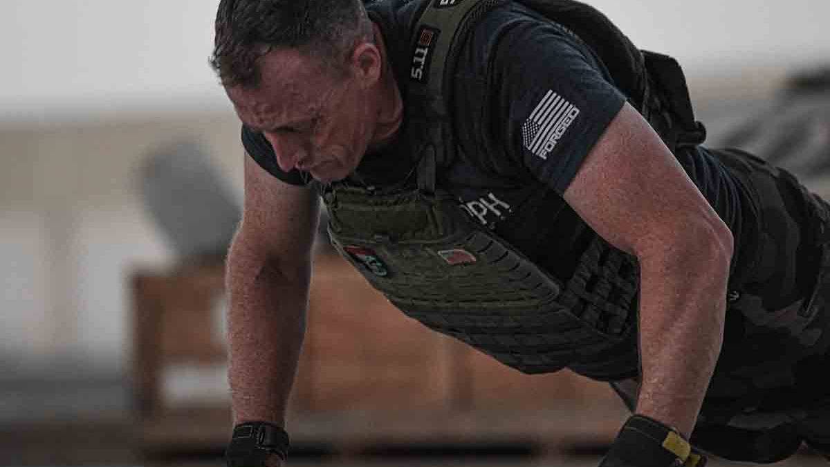 'The Murph' Is Not for Beginners. Here Are 5 Tips to Progress Without ...