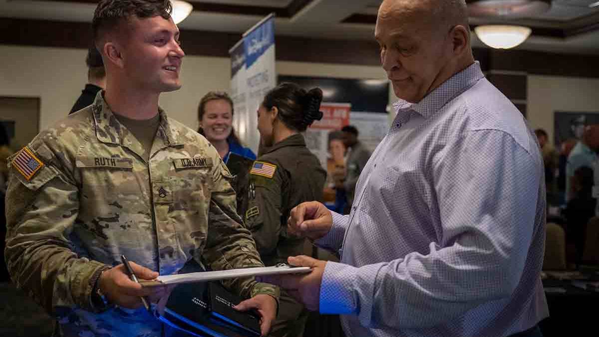 How and Why Veterans Should Tell Stories in a Job Interview