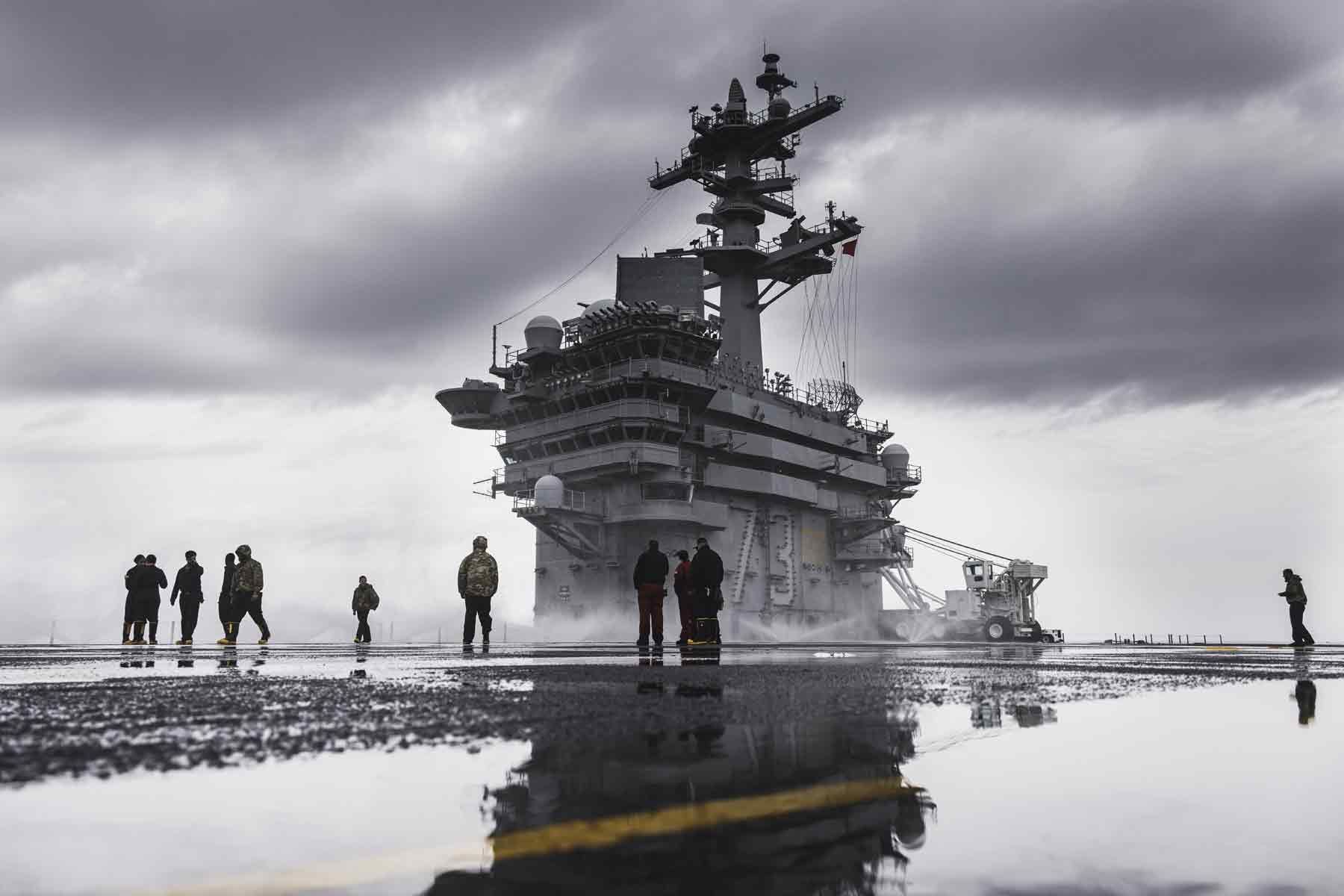 USS George Washington Heads to Japan, Ending Troubled Shipyard