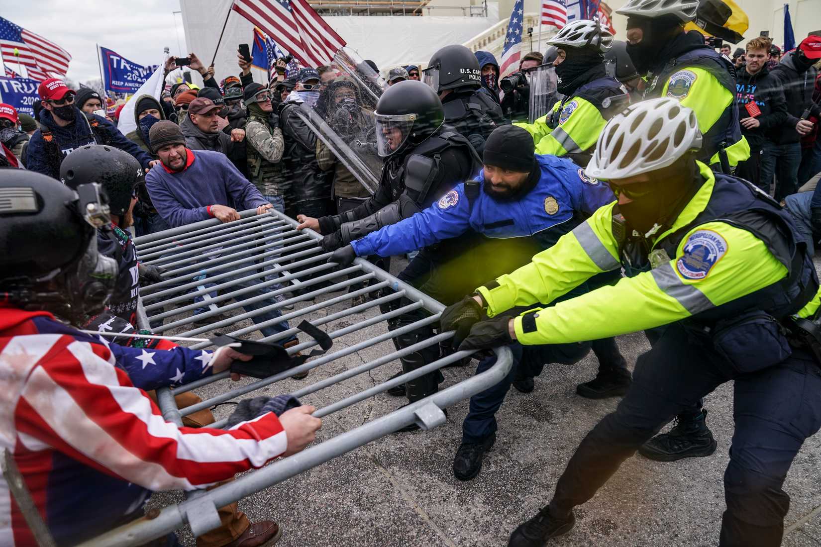 Troop Pardons Set to Complicate Military's Muddled Response to Jan. 6