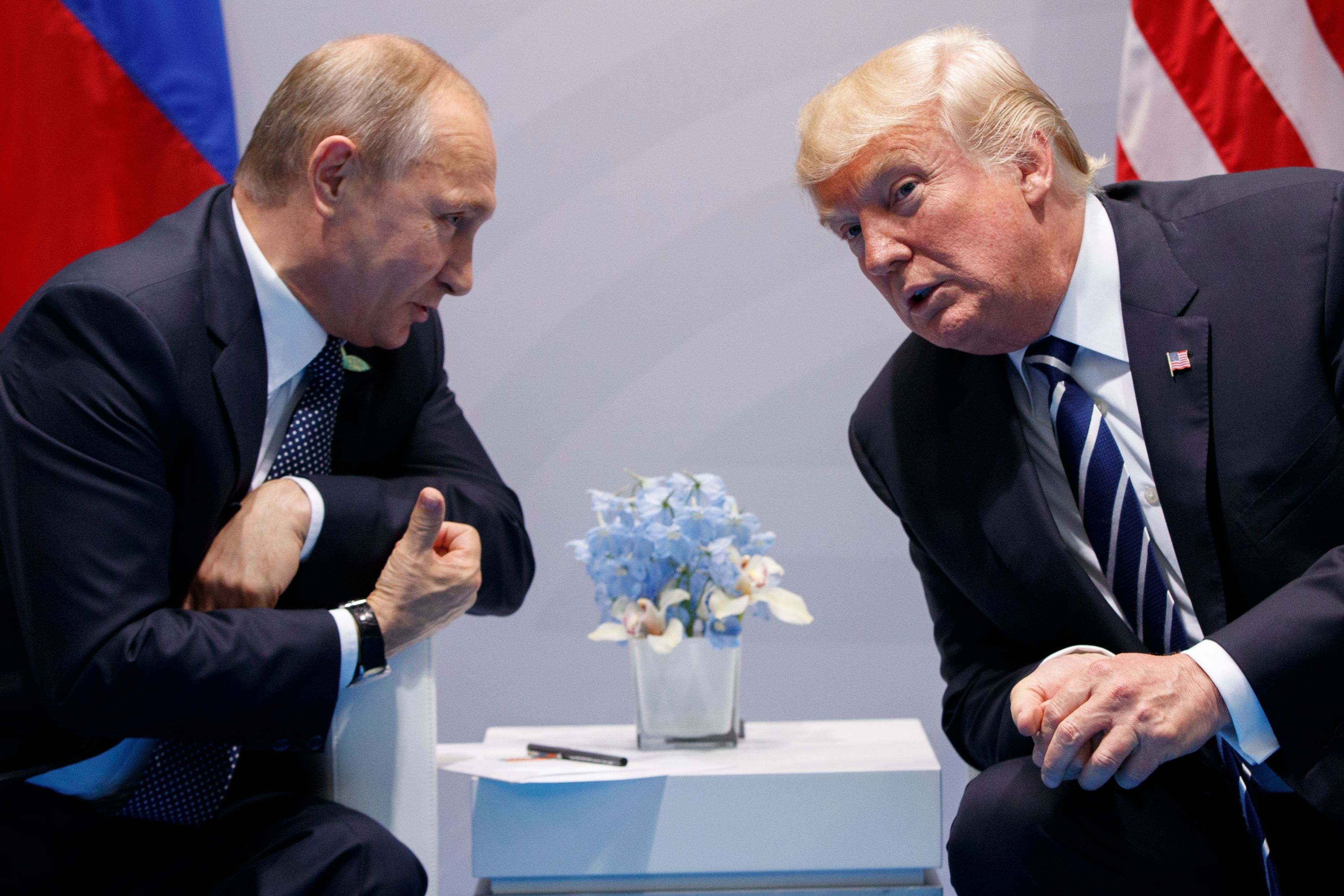 Ukraine Resumes Oil Refinery Strikes as Trump’s Russia Diesel Deal Faces Test