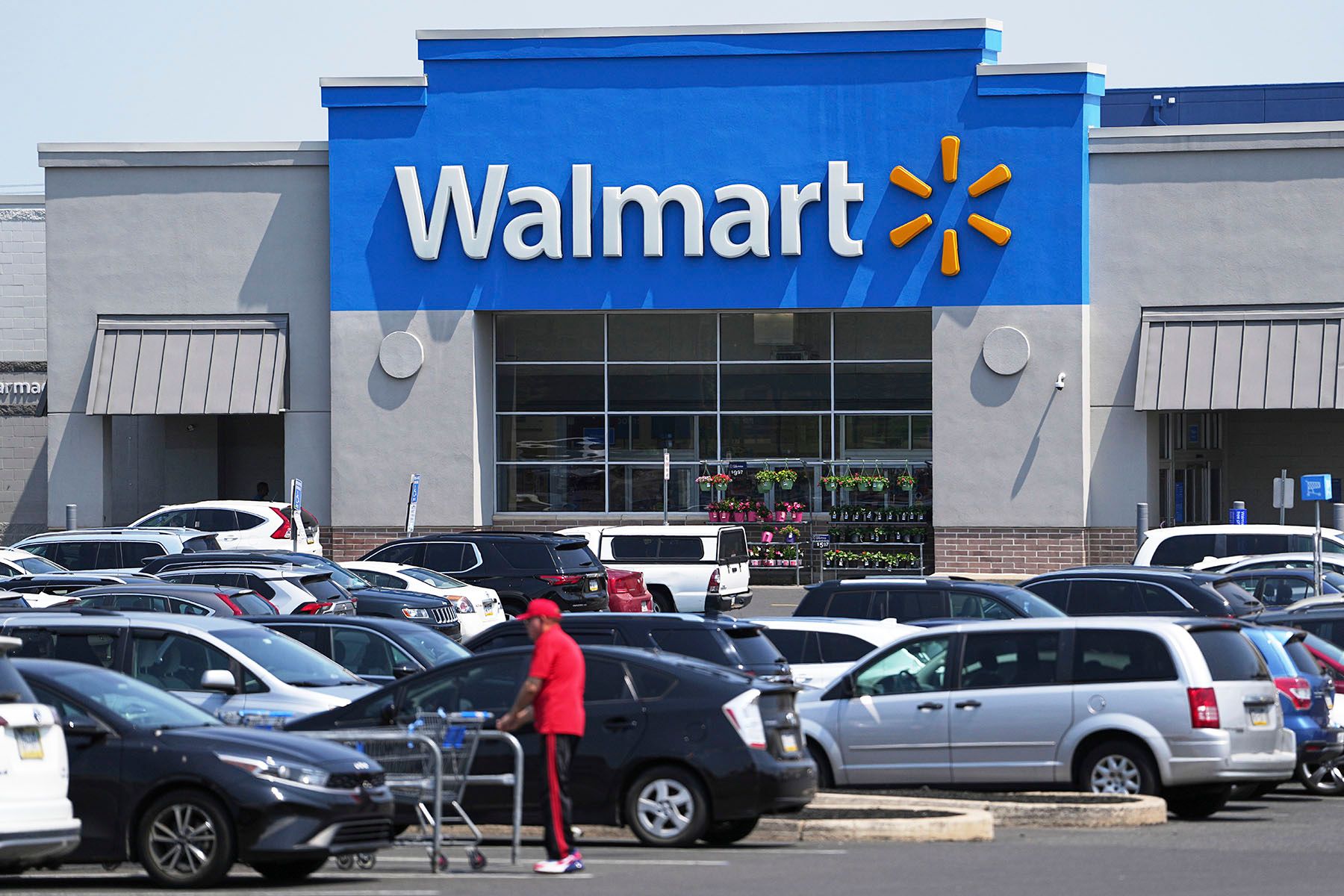 Woman Who Shot, Killed Army Veteran in Walmart Parking Lot Immune Under Florida's 'Stand Your Ground' Law