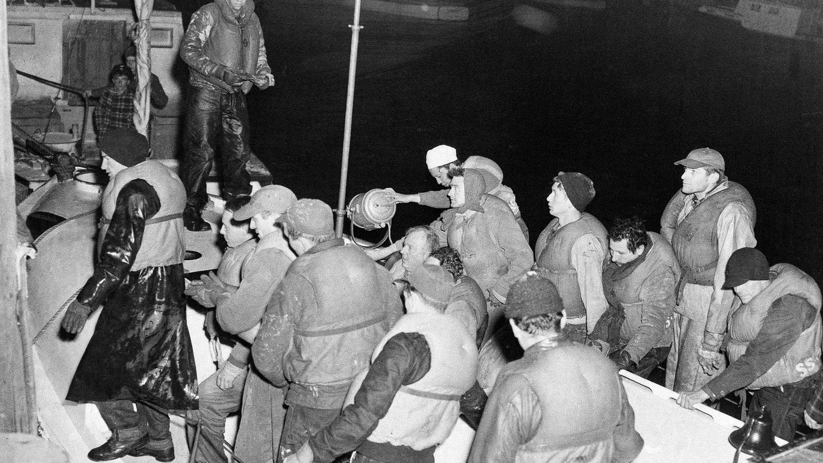 How the Coast Guard Pulled off One of its Greatest Rescues During a Nor ...