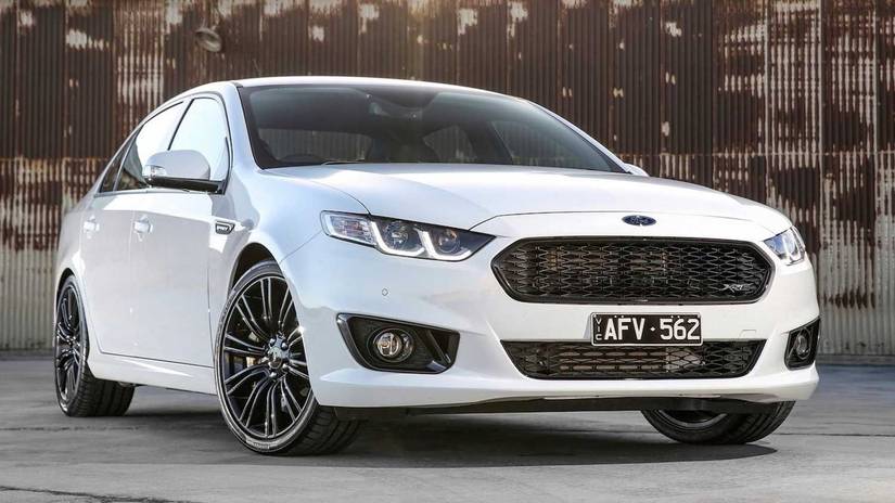 These Cars Have Sporty Straight-Six Engines, And They Aren't BMWs