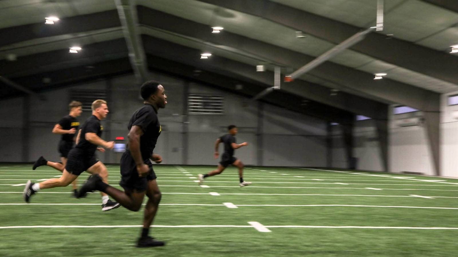 3 Running Workouts to Help Ace Your Next Fitness Test