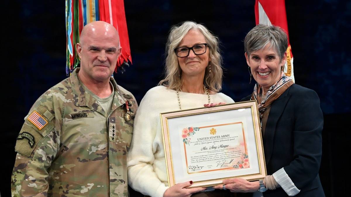 US Army Bestows First Julia Compton Moore Award for Spouse 