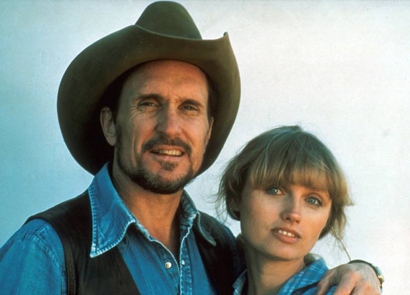 Robert Duvall Dies at 95: Oscar-Winning Actor and US Army Veteran