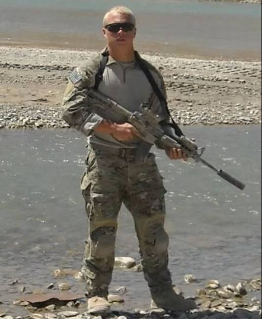 Former Army Ranger’s Program Turns Veterans into Cowboys