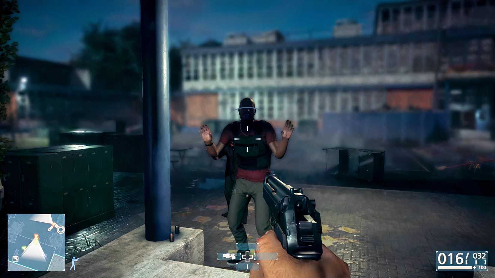 Holding up an enemy in Battlefield Hardline (2015)