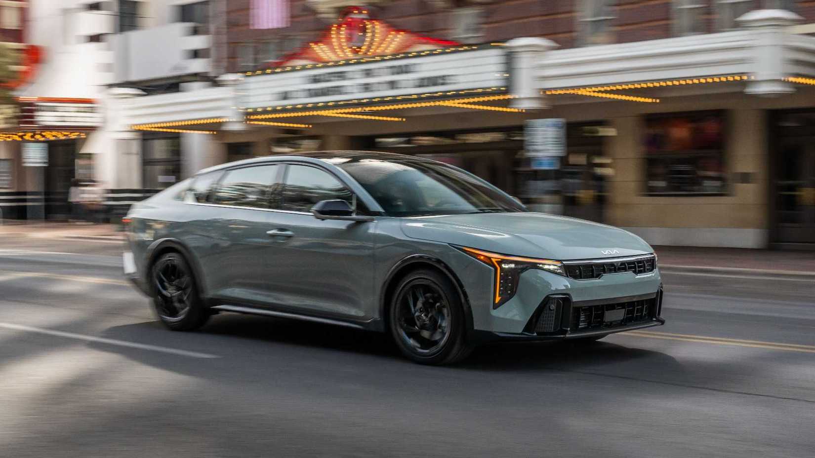 2025 Kia K4