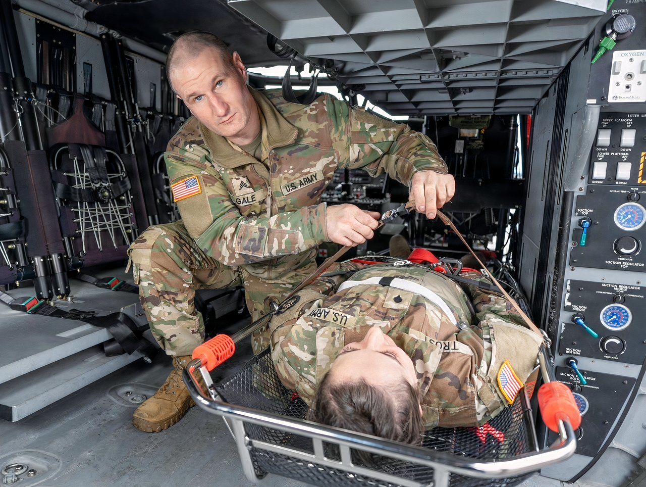 Sgt. James Gale of the Oregon National Guard demonstrates U.S. Army vertical rescue system using Skedco technology (U.S. Army).