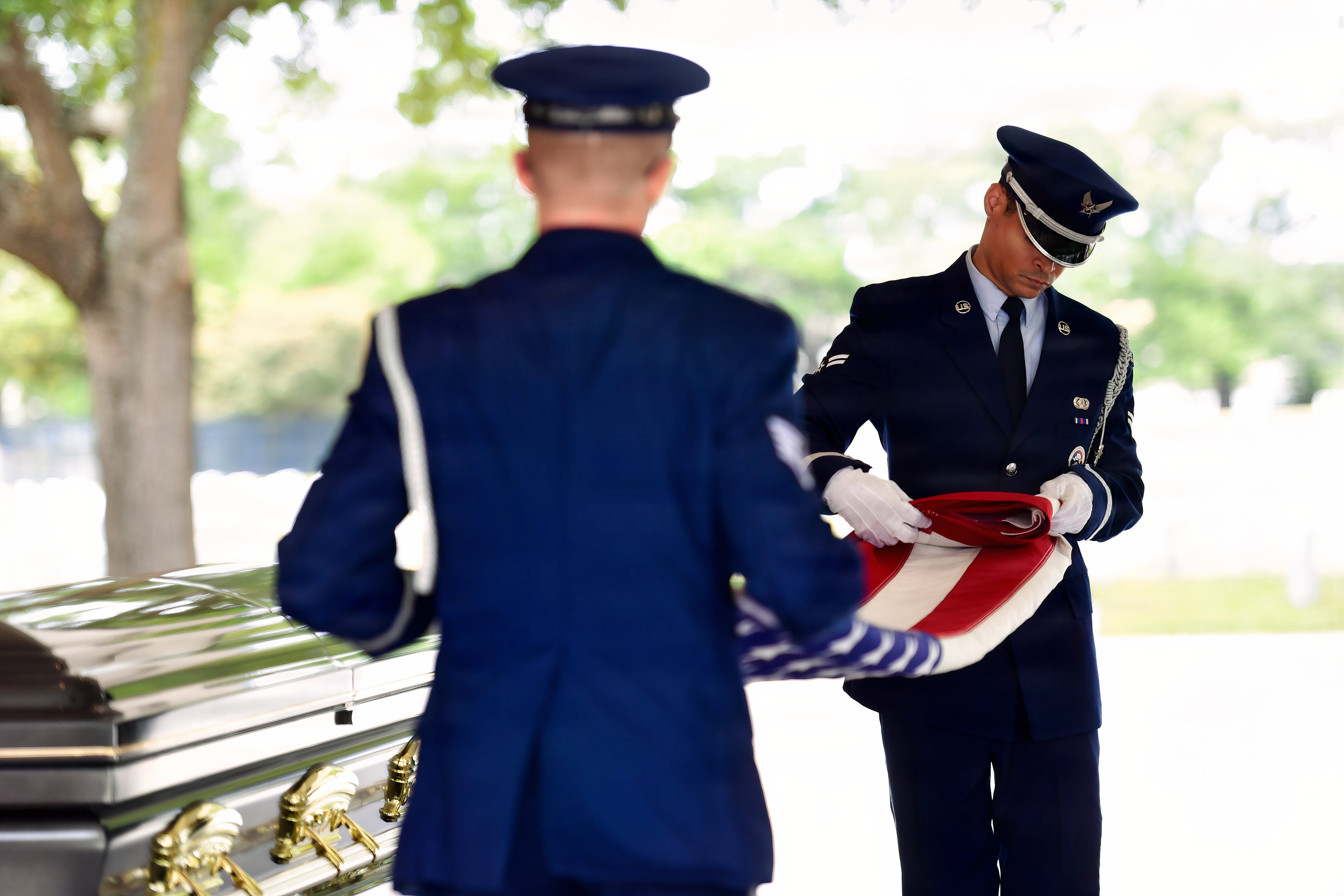 Here Is What the VA Will Provide for a Veteran’s Burial
