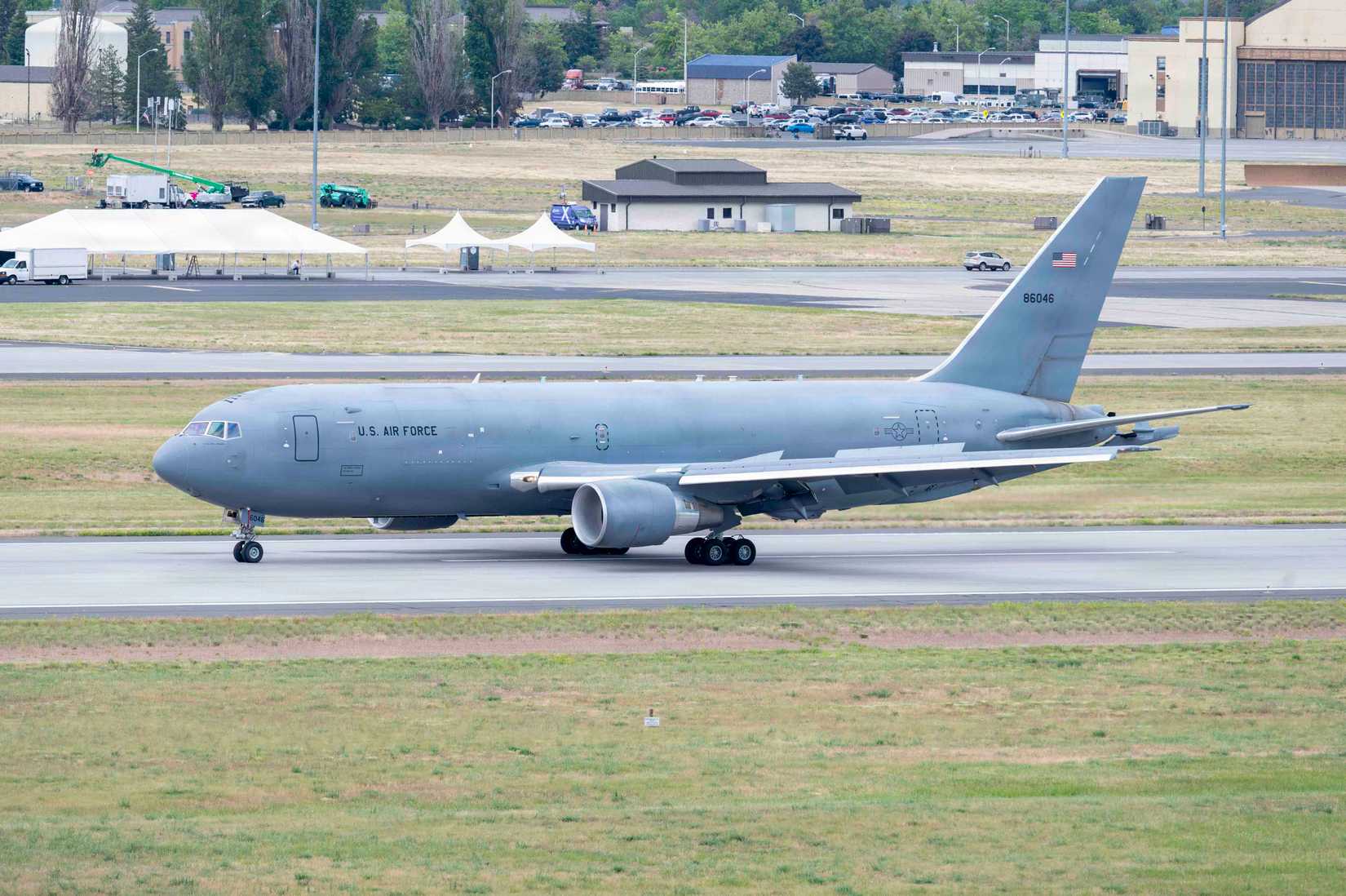 Christopher Rischar All Eight Victims of B-52 Bomber Crash at Edwards Air Base Identified