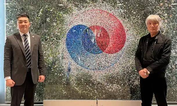 Dr Seol and Prof Seol at the Pentagon (1)