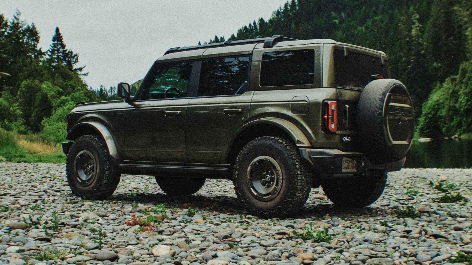 2027 Ford Bronco Filson rear three-quarter angle