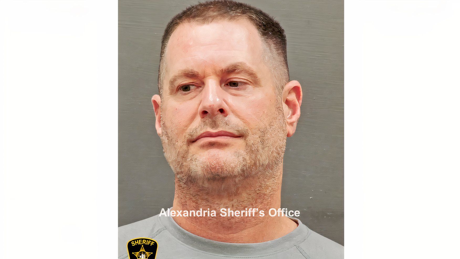 Navy Veteran, Ex-CIA Officer Caught With $40M in Gold Bars Nears Plea Deal