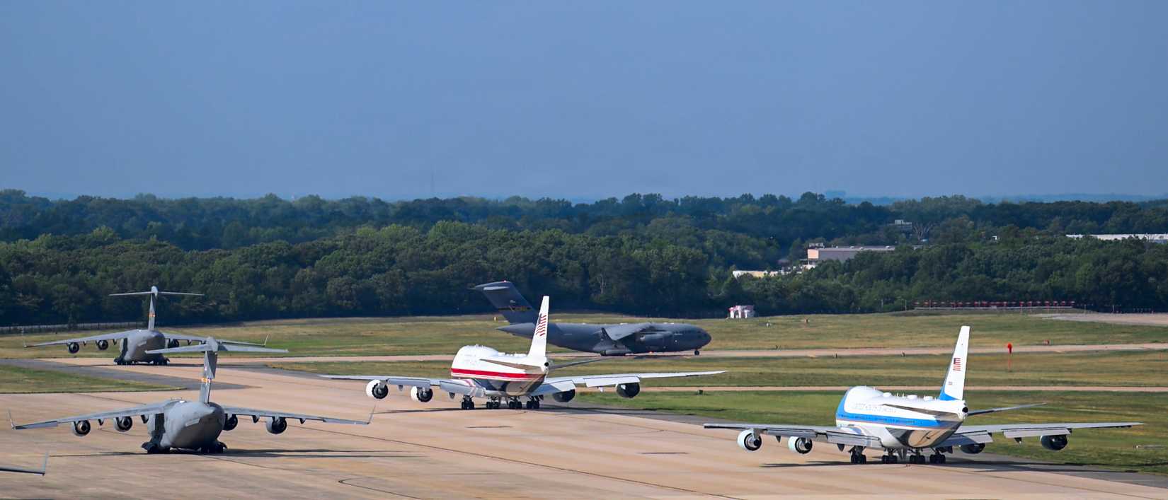 A U.S. Air Force VC-25A aircraft and a VC-25B Bridge aircraft