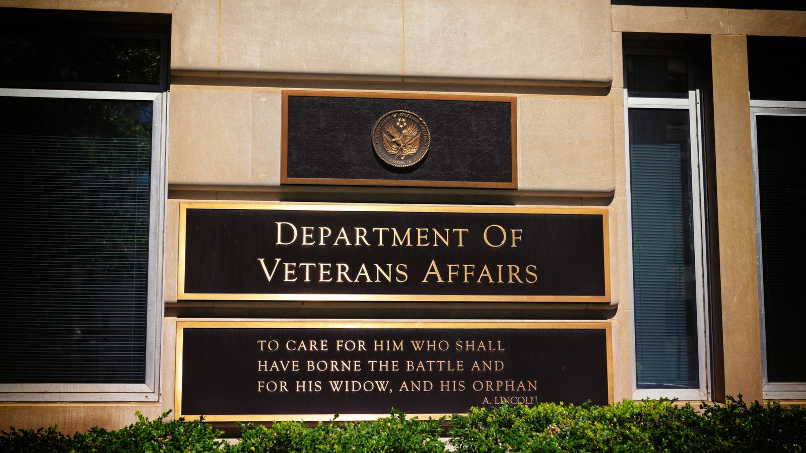 Desert Storm Veteran Claims Failed Home Renovation Led to $157K Price Tag and No Work