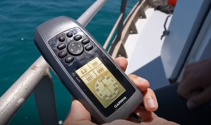 Israel Tests New Way to Clear Underwater Munitions from Coast