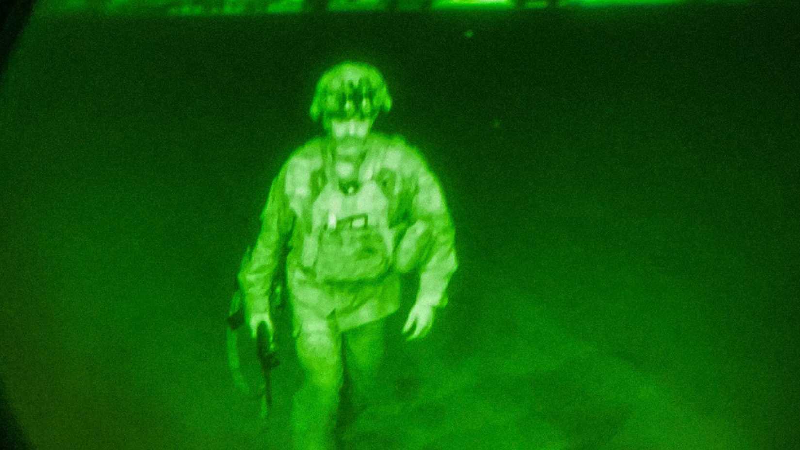 Last American Soldier leaves Afghanistan
