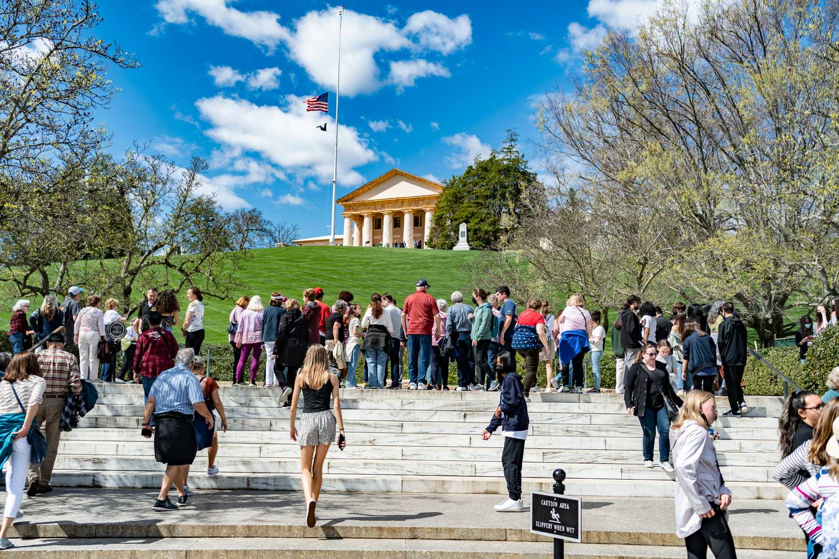 Spring_in_Section_45_of_Arlington_National_Cemetery_on_April_12