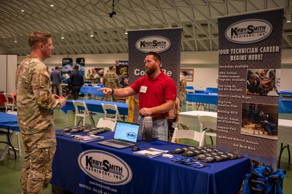 3 Job Search Strategies for Veterans Looking for Civilian Work