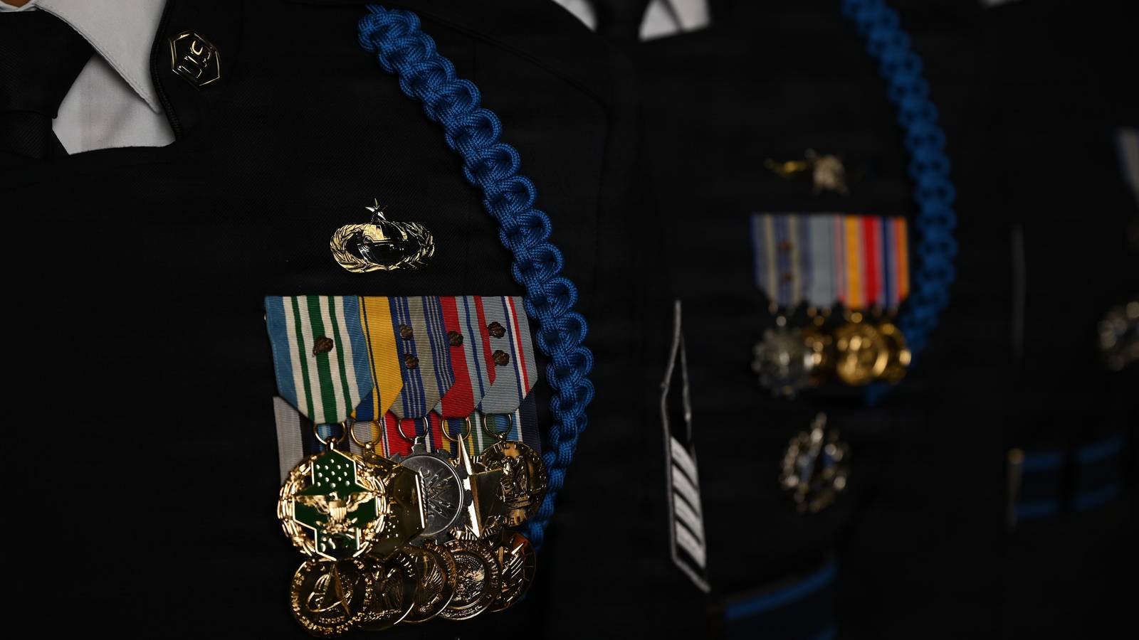 www.military.com