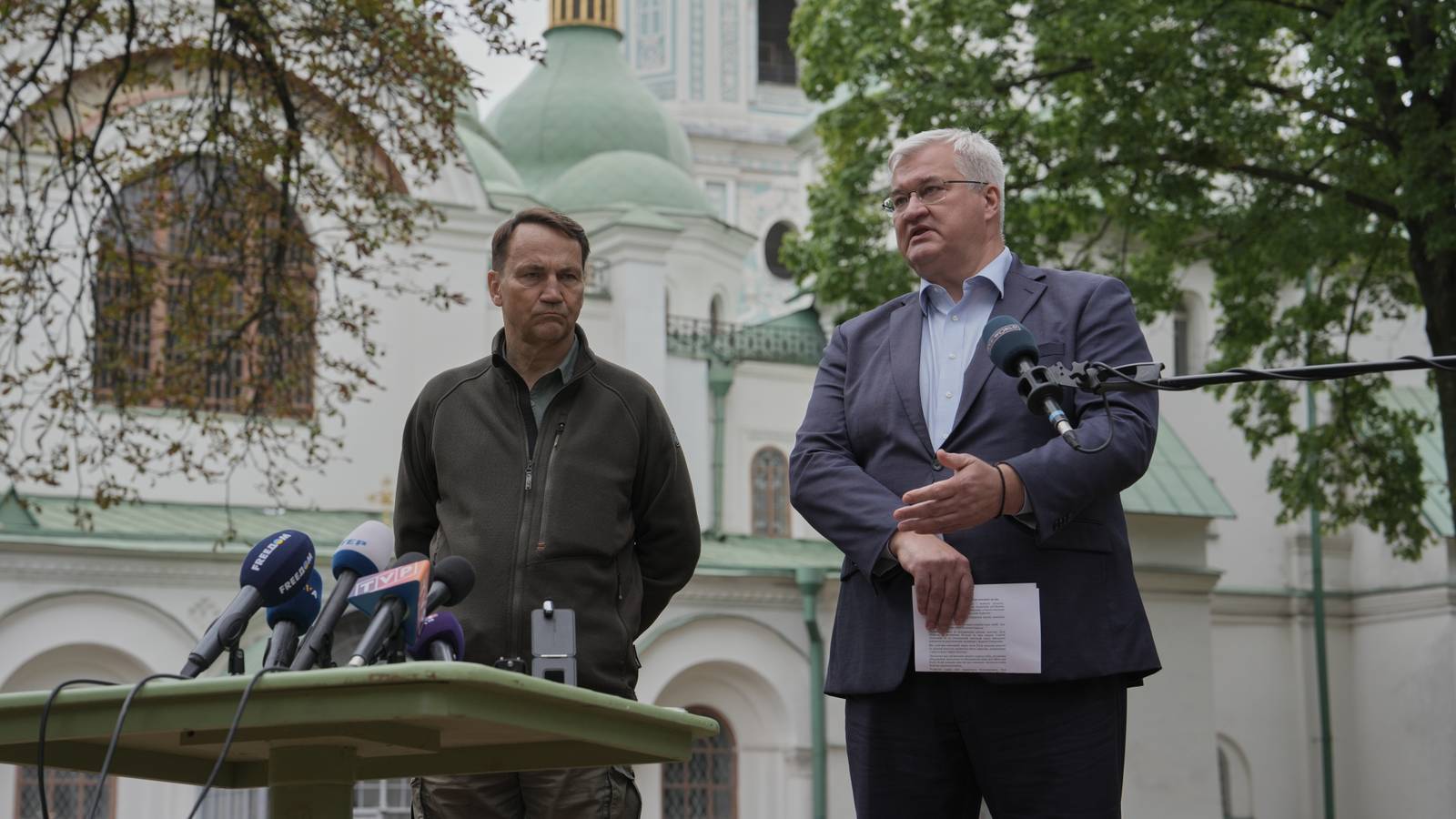 NATO Chief Rutte Vows More Support for Ukraine After Russian Drone Strikes Near Polish Border