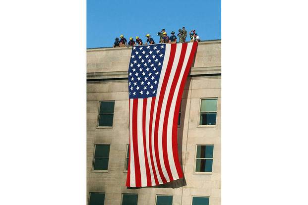 pentagon-flag-911-wide