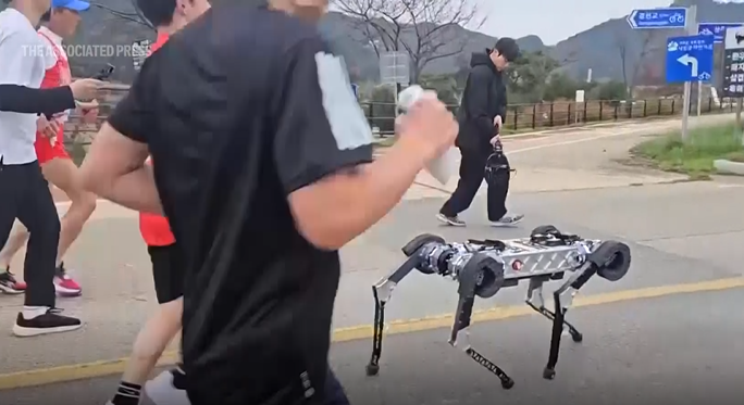 Meet the Four-Legged Robot That Can Complete a Marathon on a Single Charge