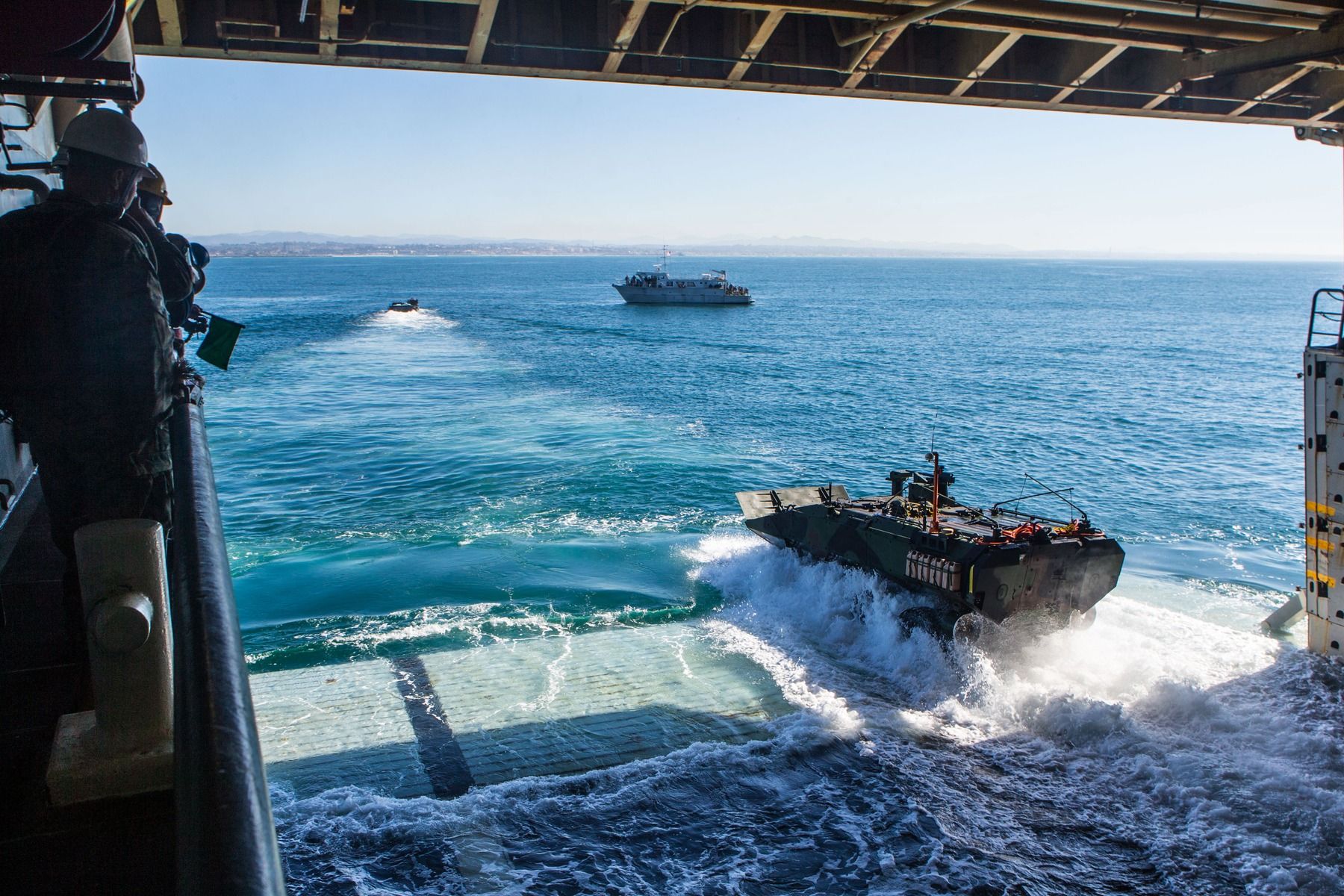 Marine Corps Orders 32 ACV Recovery Vehicles in $230 Million Deal