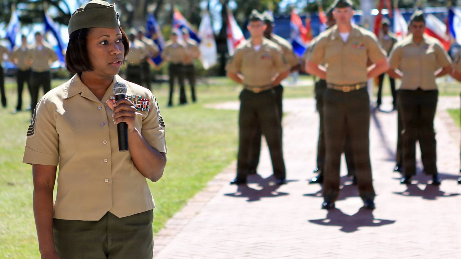 Lawsuit Claims Pentagon Withholding Records on 'Effectiveness' of Women ...
