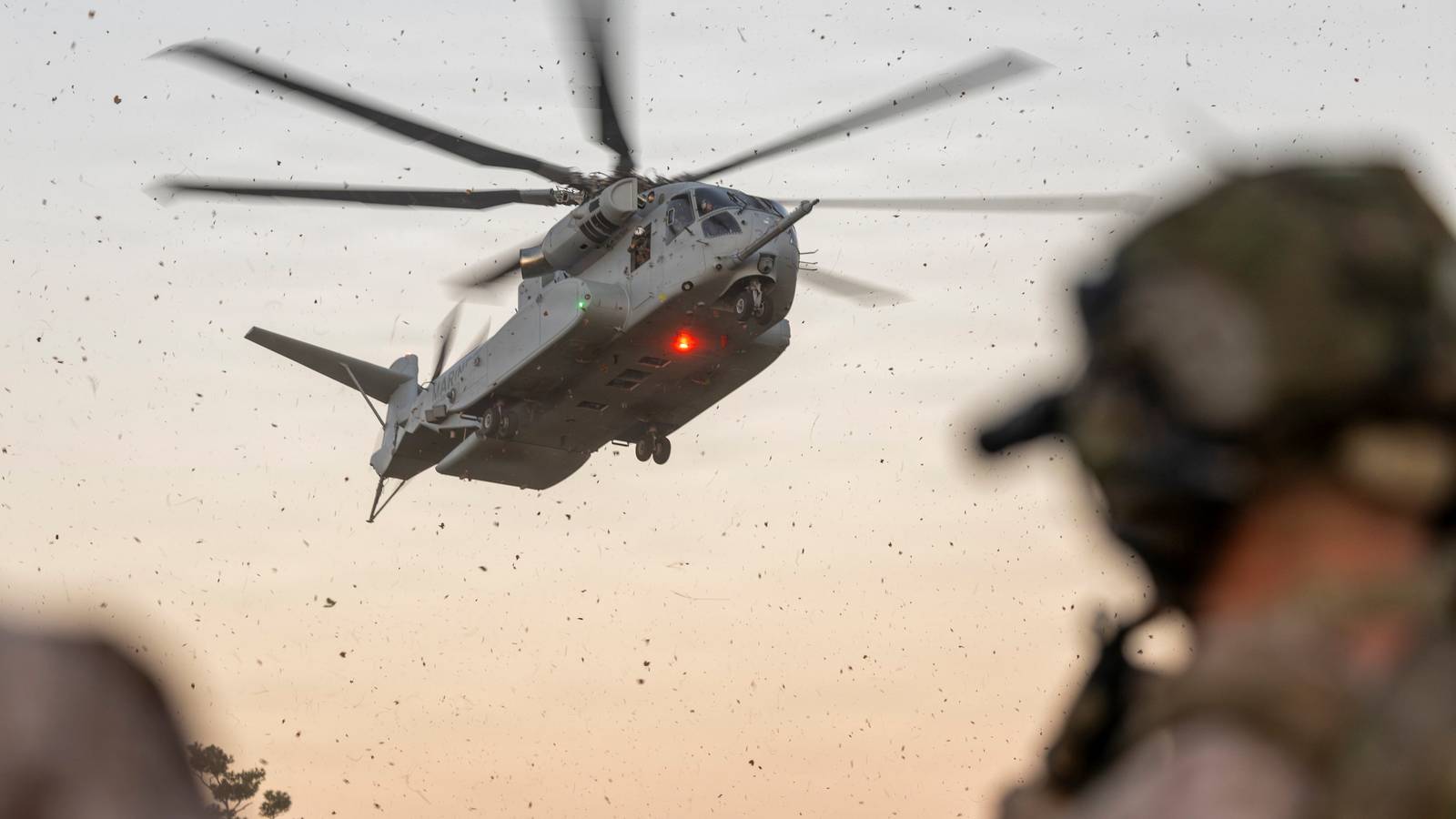 Marine Expeditionary Unit is First to Deploy With CH-53K King Stallion ...
