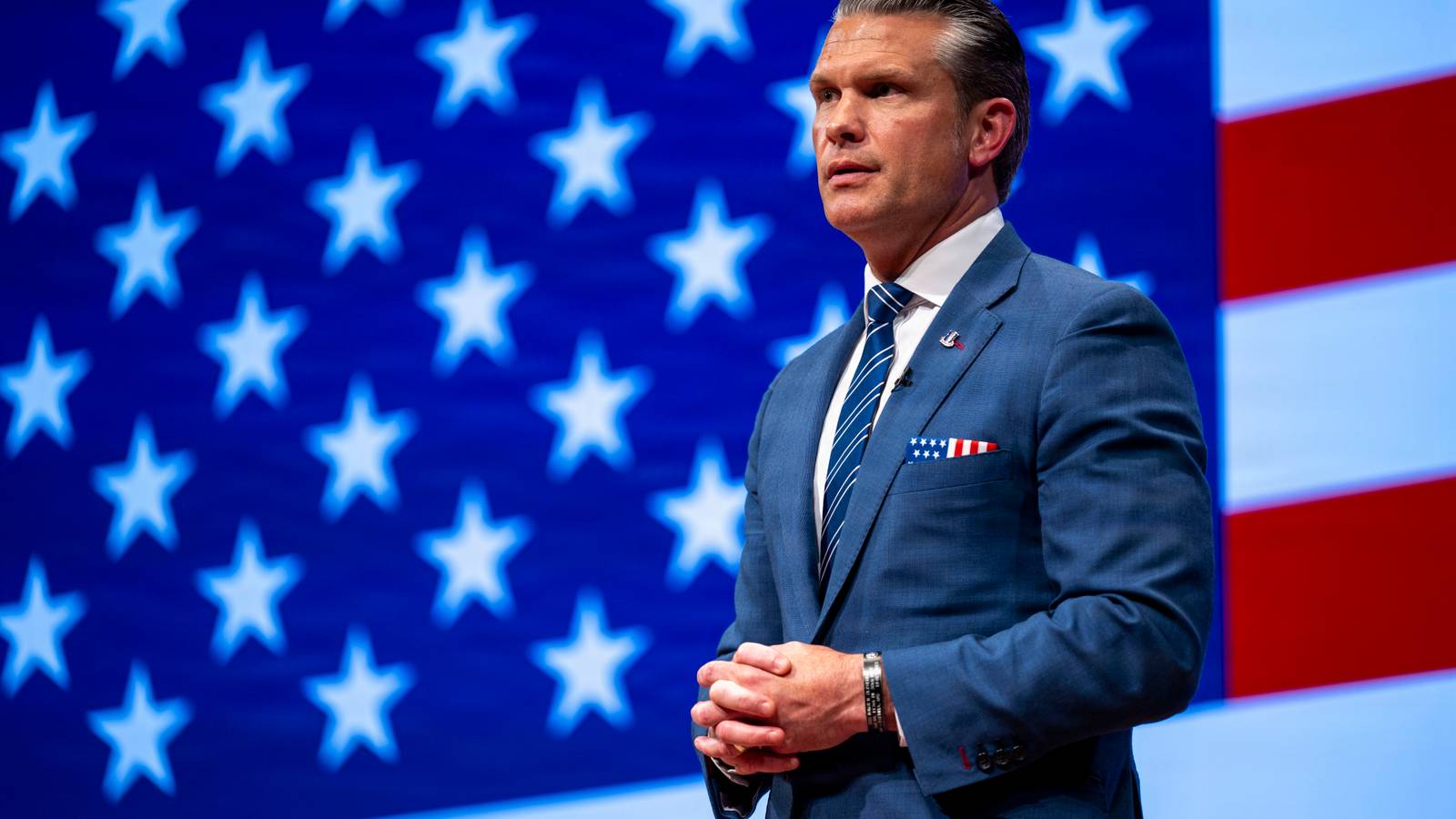 Hegseth Doctrine Says ‘No Fatties, Beardos or Weirdos’—Except VIPs