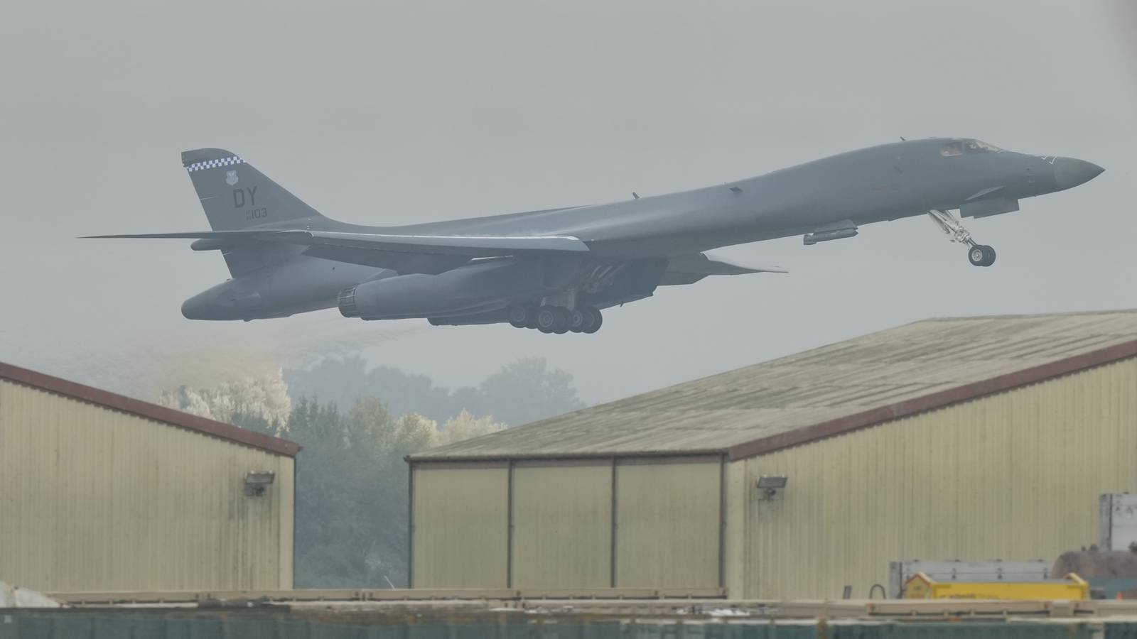 Marine Lt Ranks US Air Force Removes All Bombers from British Air Base Targeted by a ...