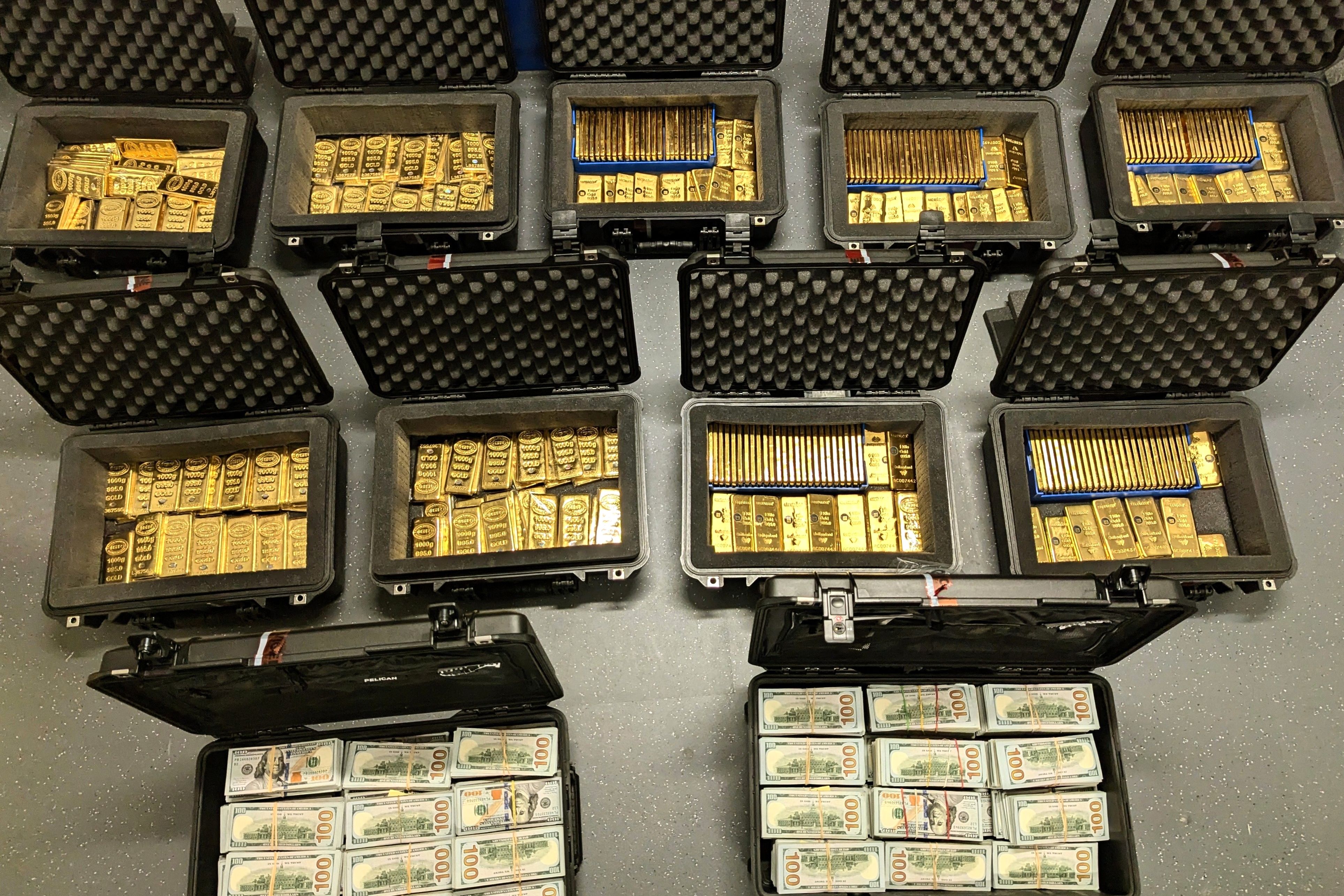 Navy Veteran, Ex-CIA Officer Found With 298 Gold Bars Pleads Guilty to $194M Scheme