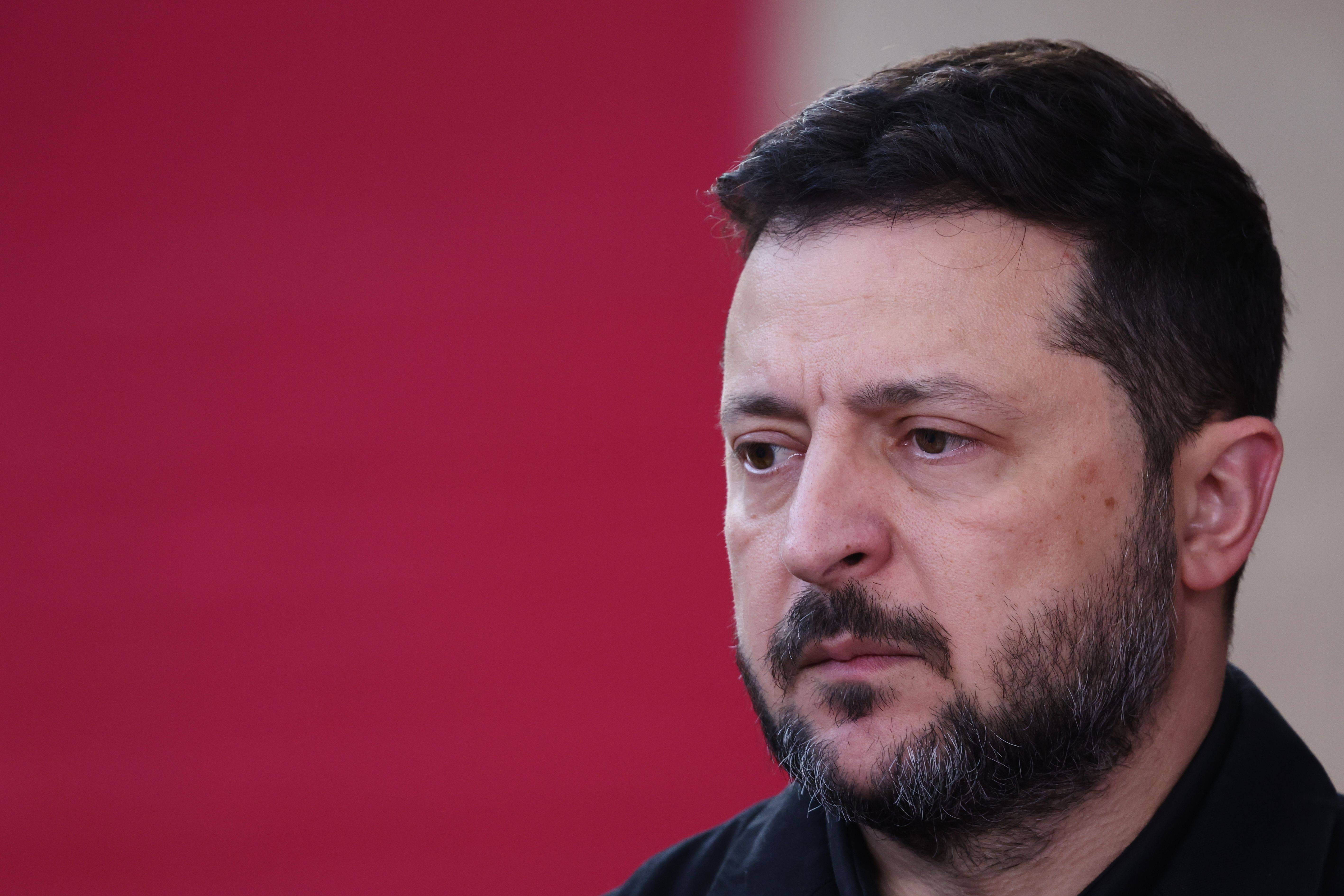 Trump Says Zelensky 'Not a Good Guy' as US-Supplied Patriot Missiles to Ukraine at Peril