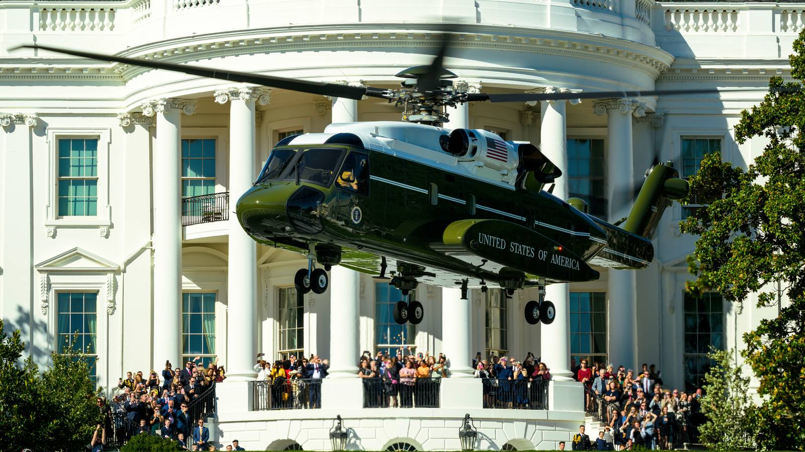 White House GTA 6 Meme Features Trump, Tesla and Marine One