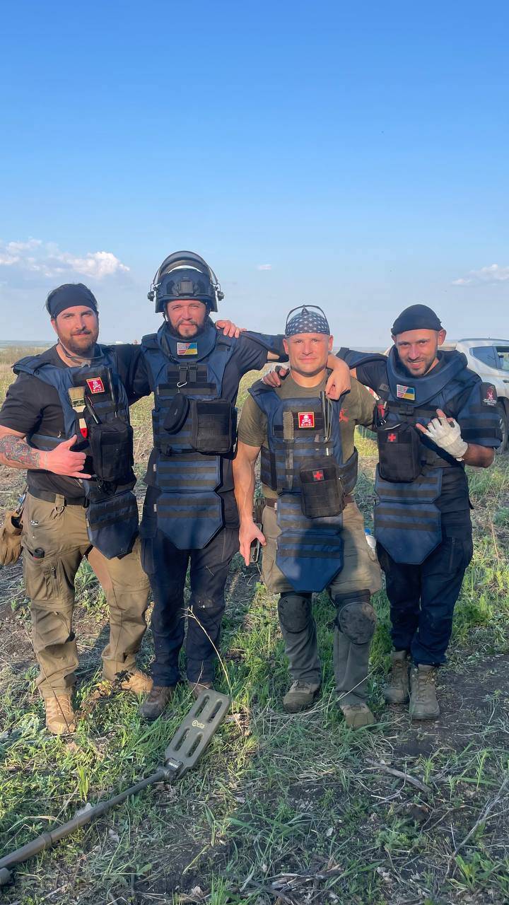 Green Beret Ryan Hendrickson Clears Landmines in Ukraine After IED Injury