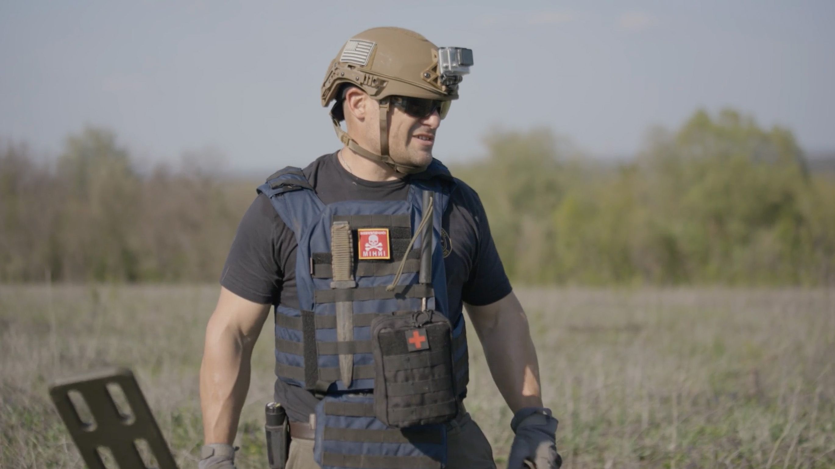Green Beret Ryan Hendrickson Clears Landmines in Ukraine After IED Injury