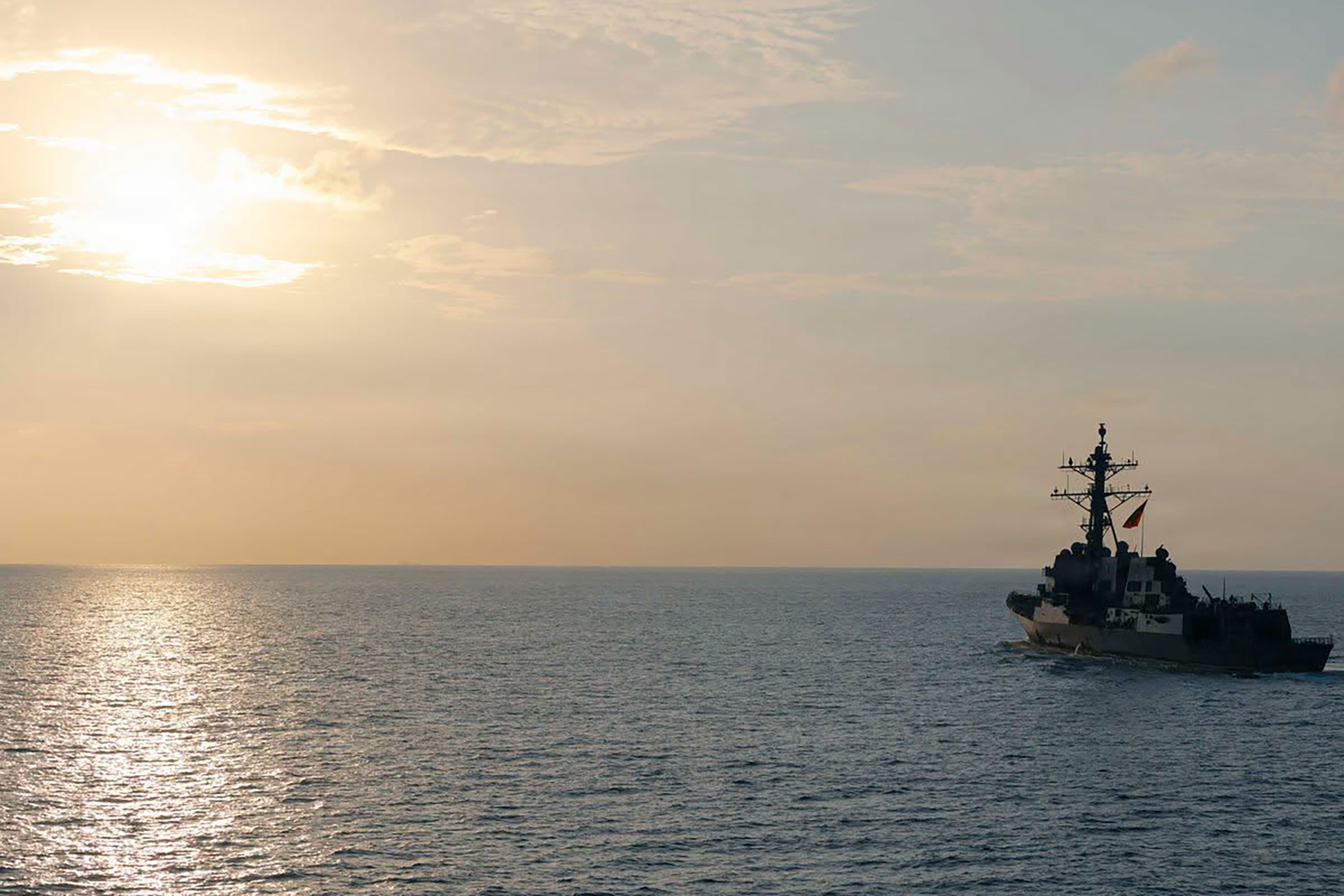 Iran Tells US to Prove It Wants Peace by Lifting Blockade
