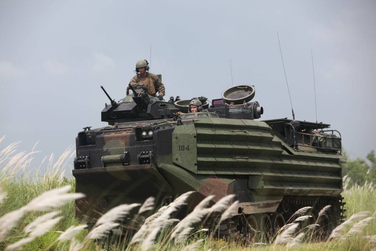 AAV7 Amphibious Assault Vehicle