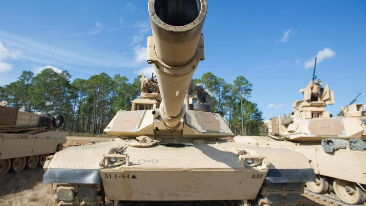 www.military.com