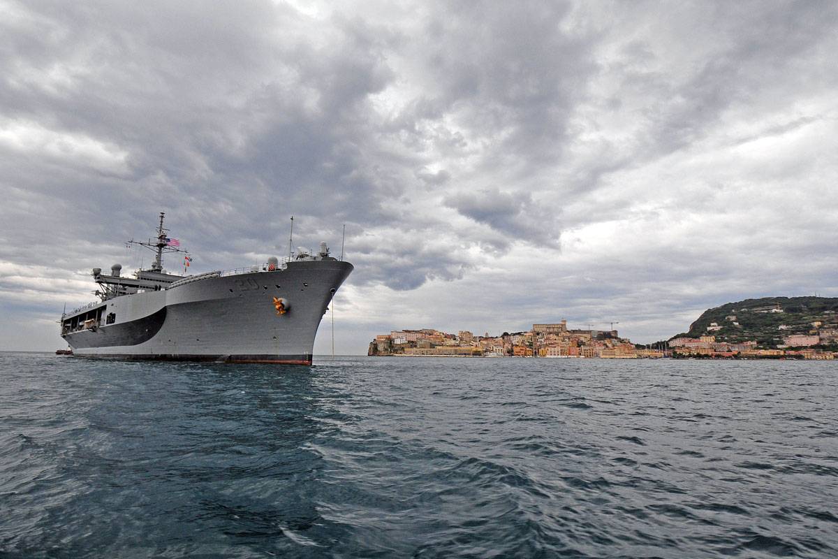 Blue Ridge Class Amphibious Command Ship
